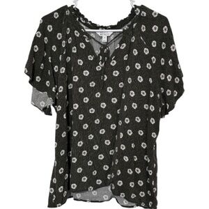 🌸Market & Spruce Green and White Floral Blouse